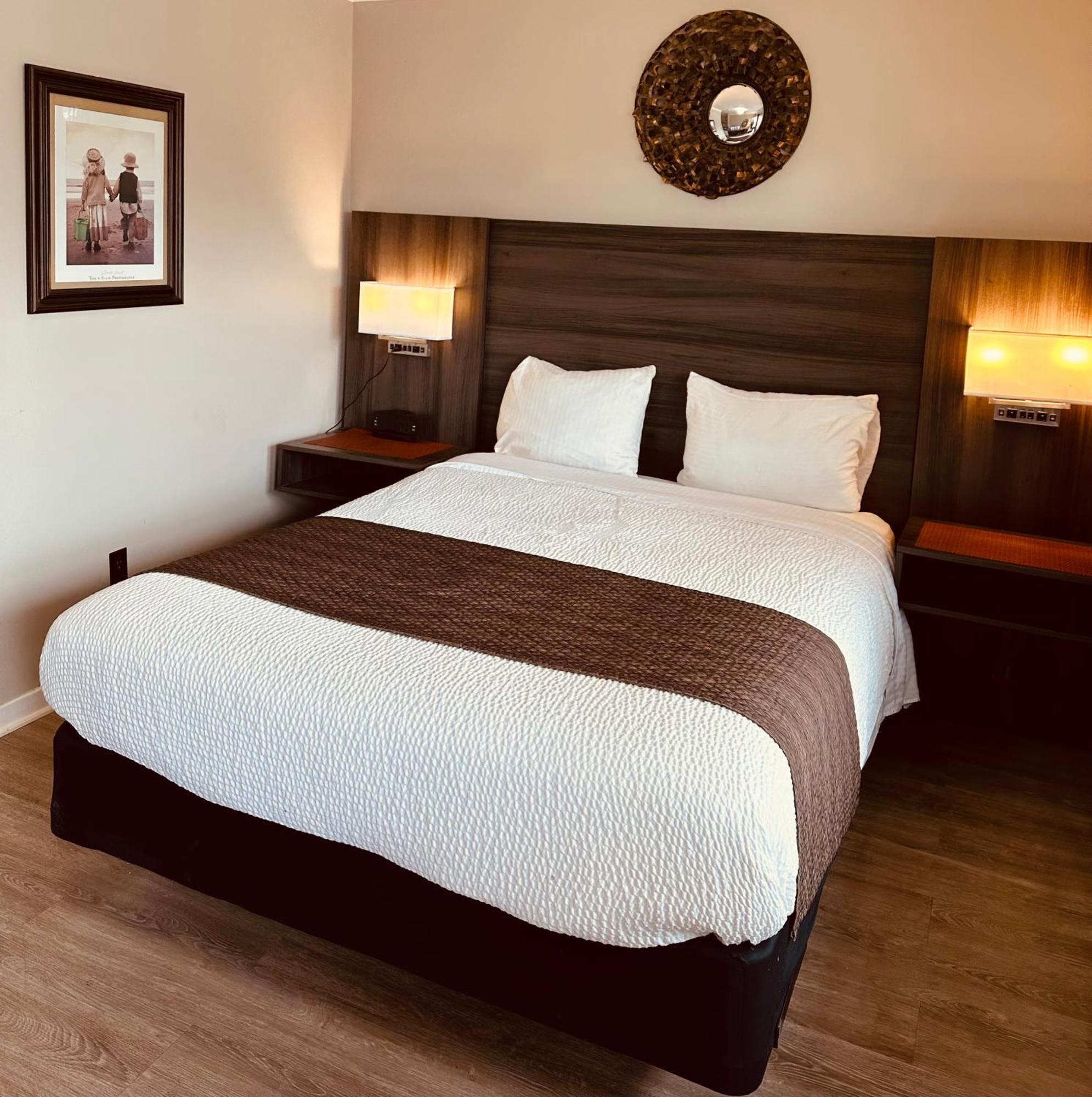 Lakeview Motel & Cottage Kincardine Bagian luar foto