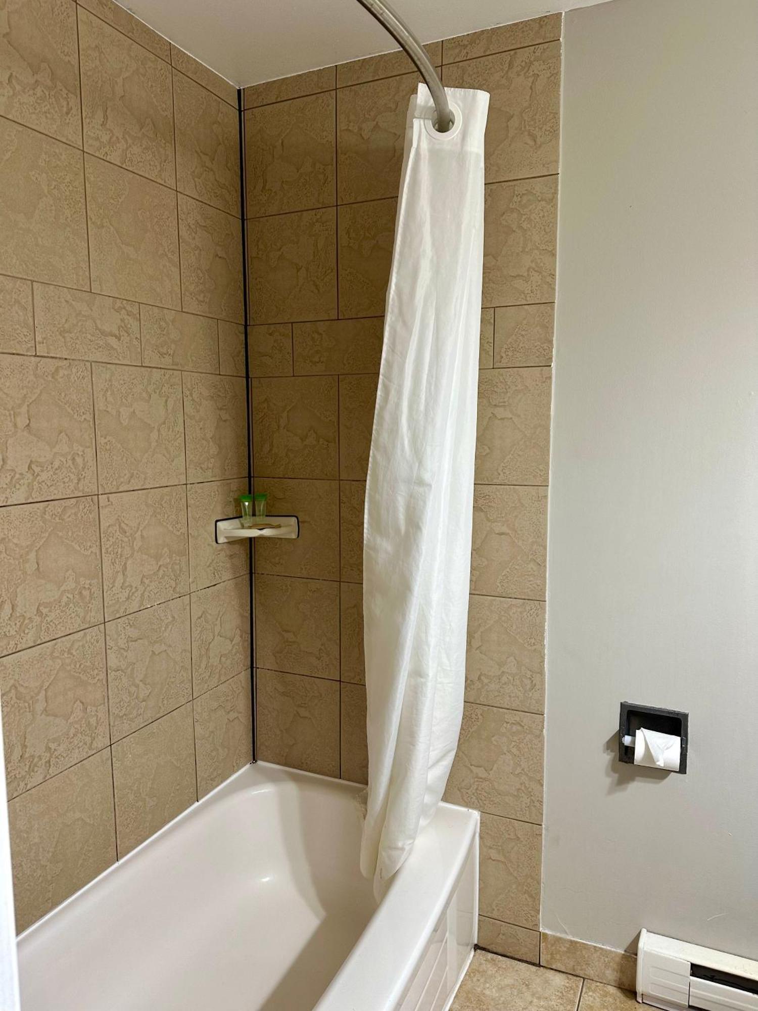 Lakeview Motel & Cottage Kincardine Bagian luar foto