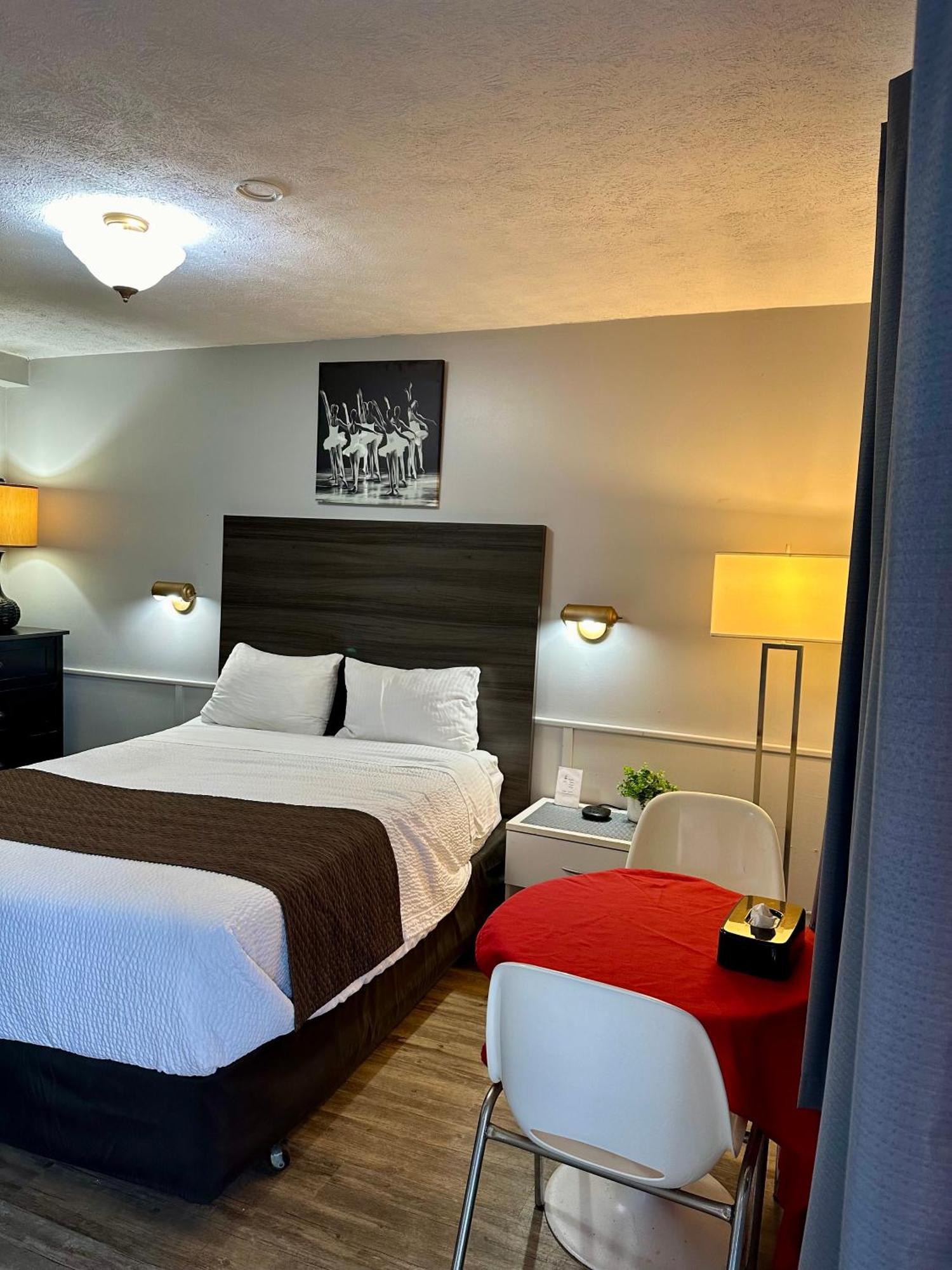 Lakeview Motel & Cottage Kincardine Bagian luar foto