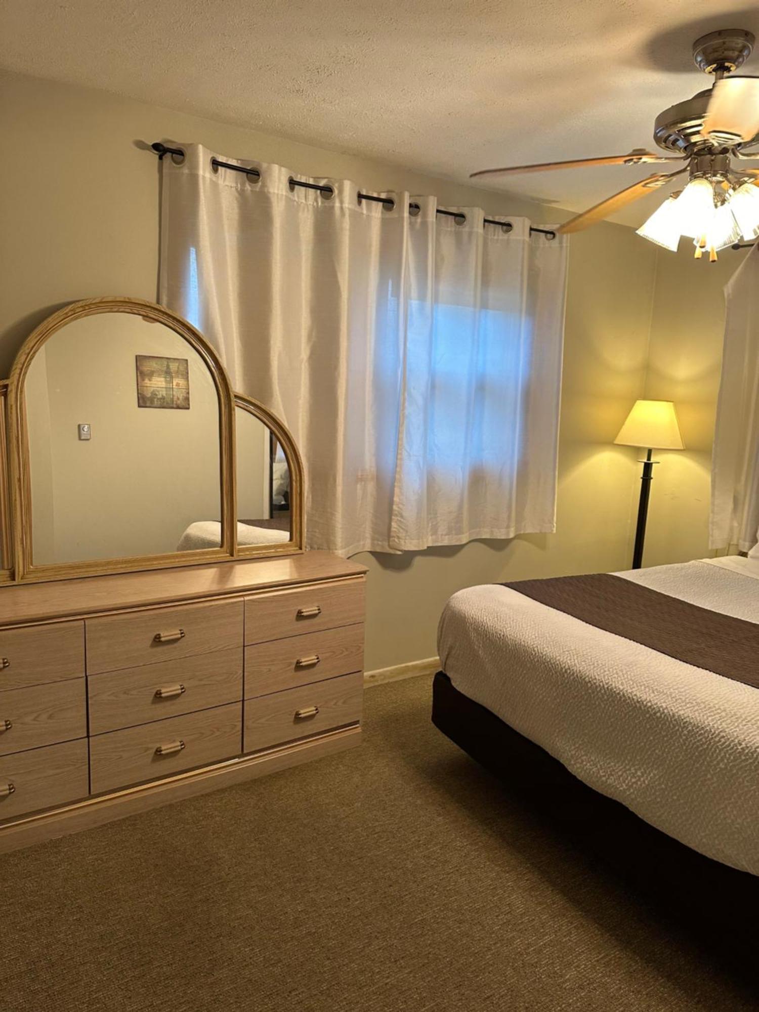 Lakeview Motel & Cottage Kincardine Bagian luar foto